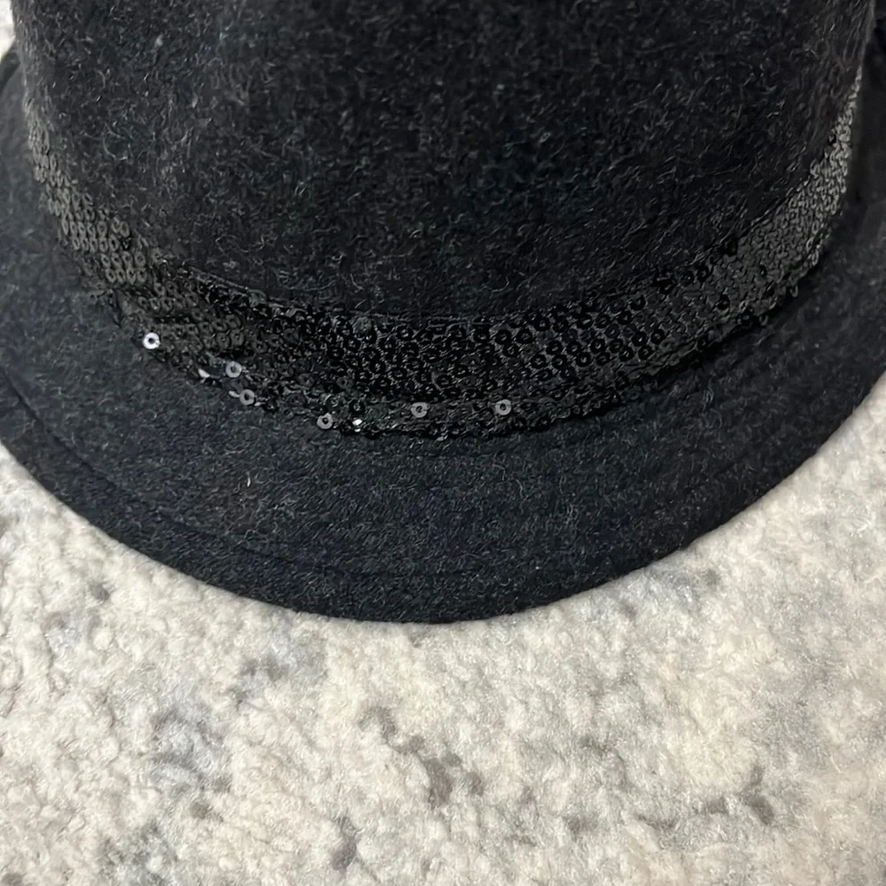 NEW Nine West Hat